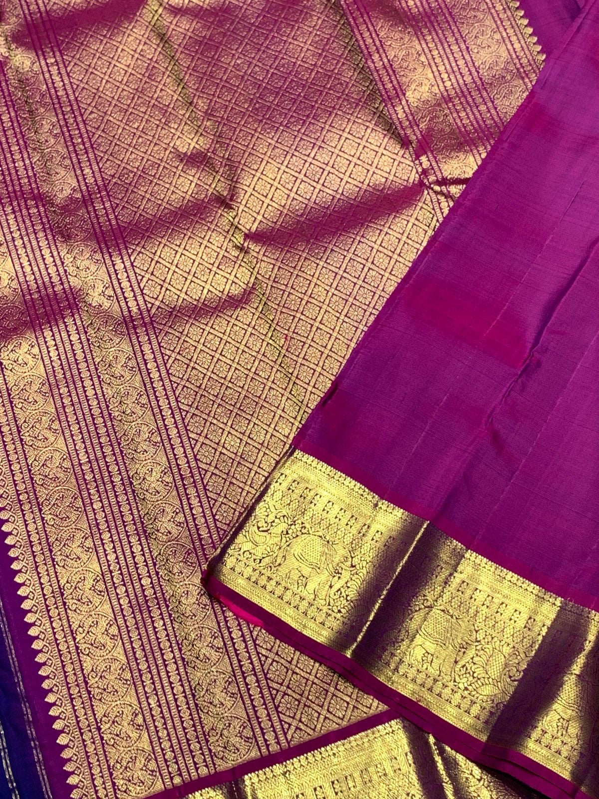 Classic Navy Blue & Dark Wine Pink 2gm Zari Kanchipuram Handloom Silk Saree SS25990