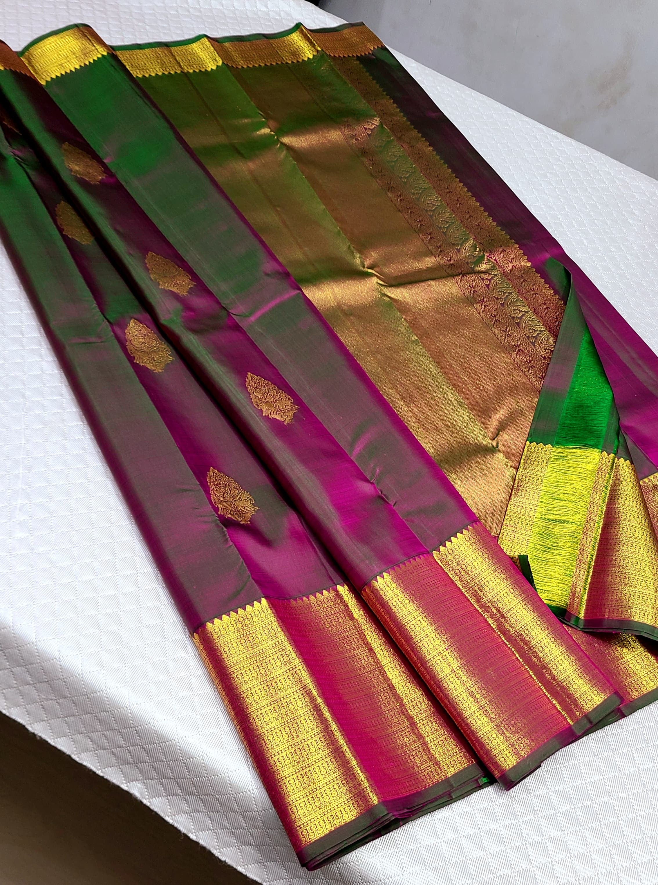 Classic Wine Red & Green 1gm Zari Kanchipuram Handloom Silk Saree SS26205