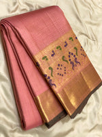 Load image into Gallery viewer, Classic Peach 2gm Zari Paithani Vaira Oosi Checks Kanchipuram Handloom Silk Saree SS26508
