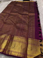 Load image into Gallery viewer, Classic Wine Red Bridal Elegance Kanchipuram Handloom Silk Saree SS26084
