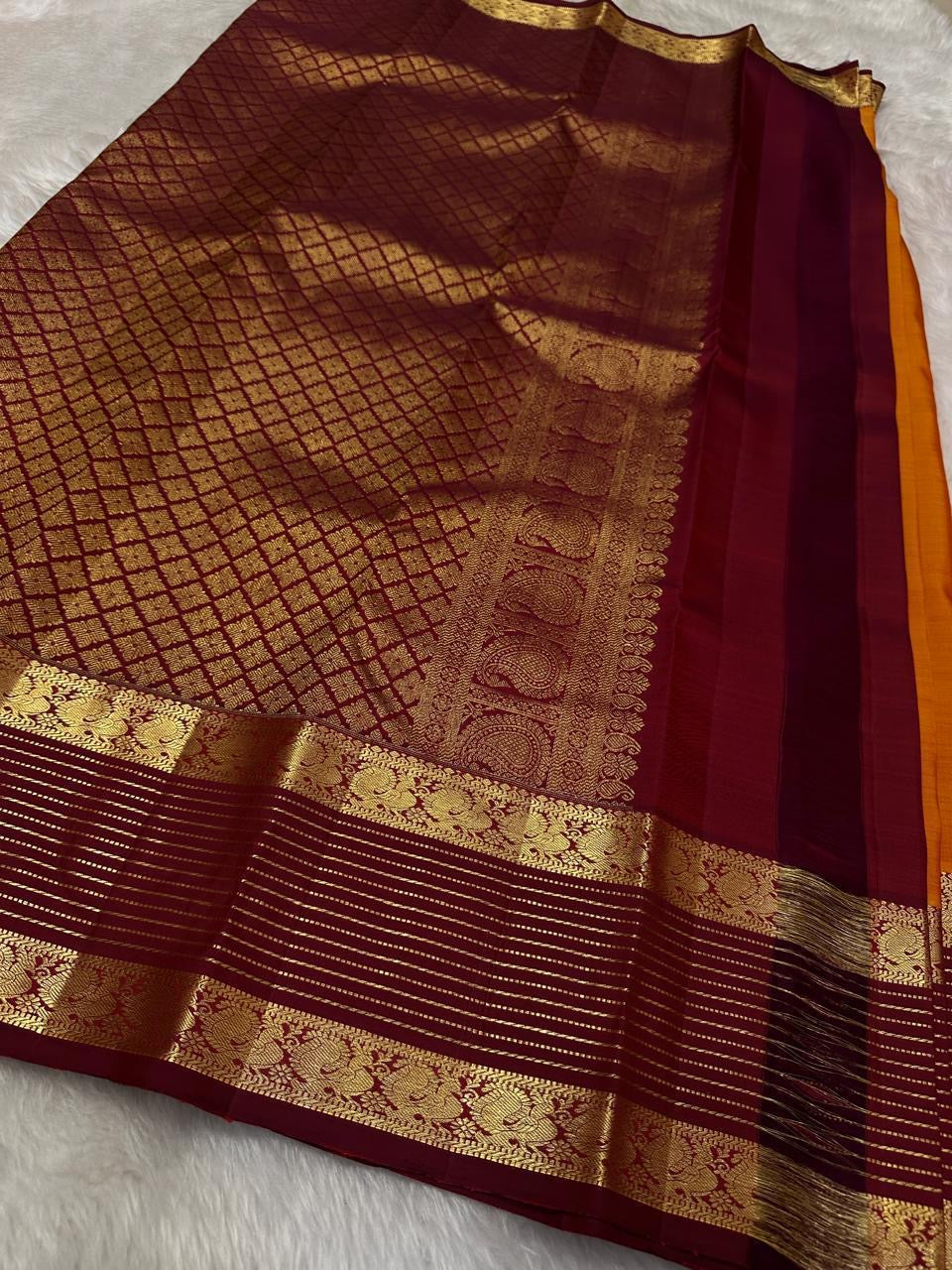 Classic Orange & Maroon Elegance Kanchipuram Handloom Silk Saree SS24533