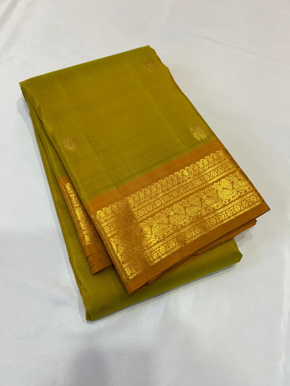 Classic Olive Mustard & Caramel Brown 2gm Zari Elegance Kanchipuram Handloom Silk Saree SS24084