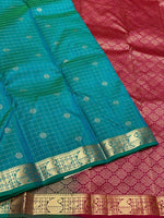 Load image into Gallery viewer, Classic Peacock Green &amp; Ruby Pink 1gm Zari Elegance Kanchipuram Handloom Silk Saree SS27967

