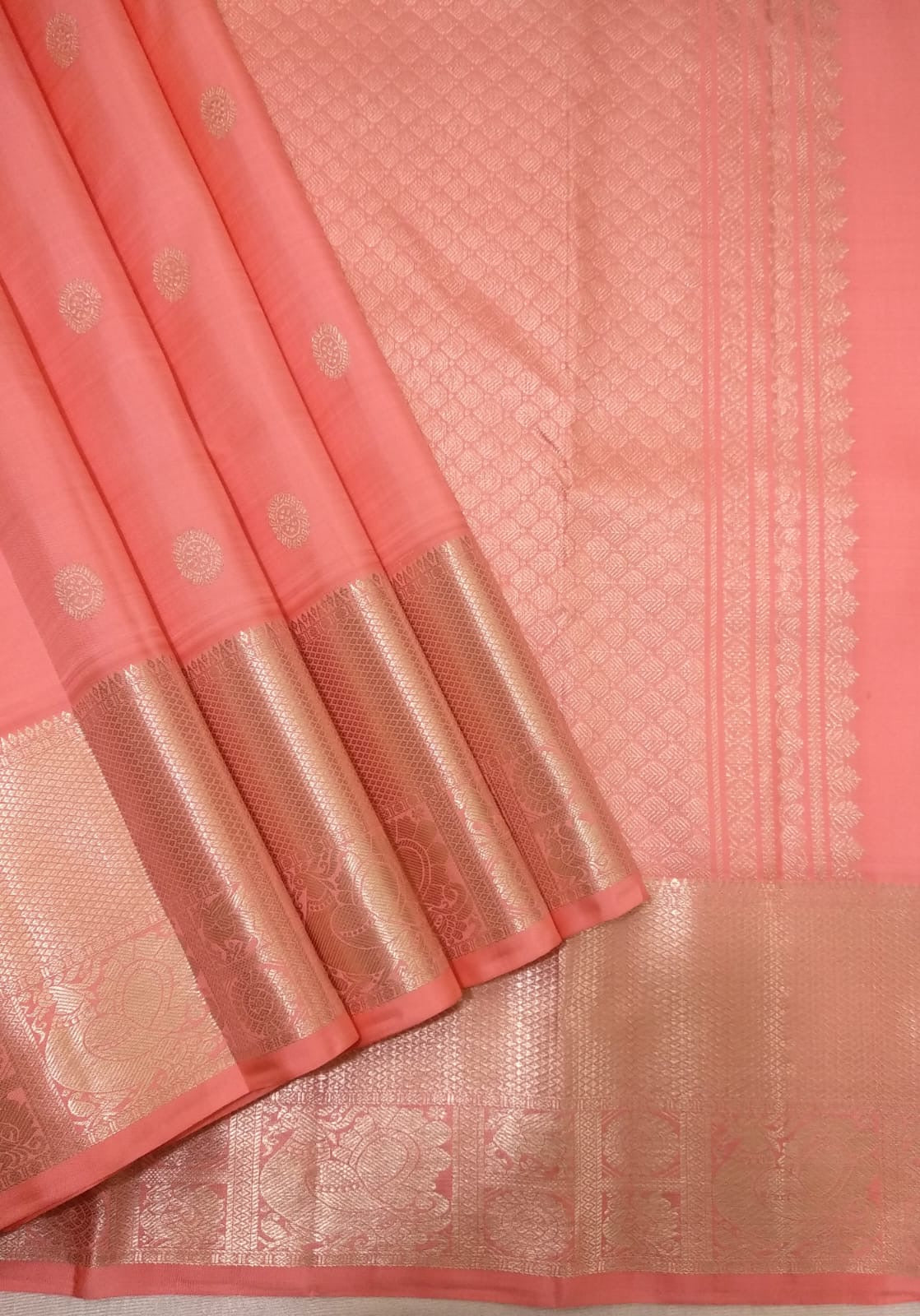 Classic Peachy Rose Elegance Kanchipuram Handloom Silk Saree SS23481