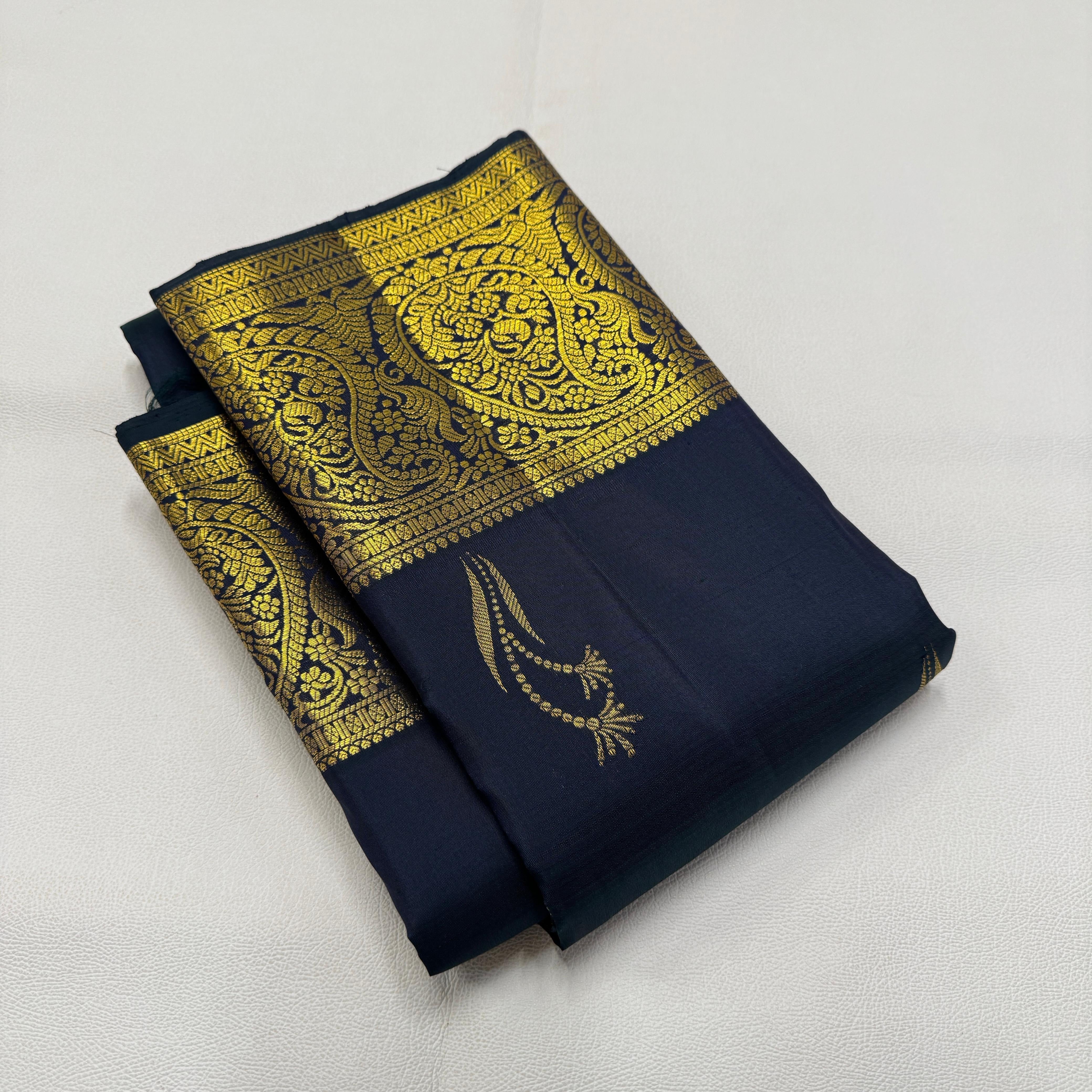 Classic Midnight Blue 1gm Zari Bridal Elegance Kanchipuram Handloom Silk Saree SS26496