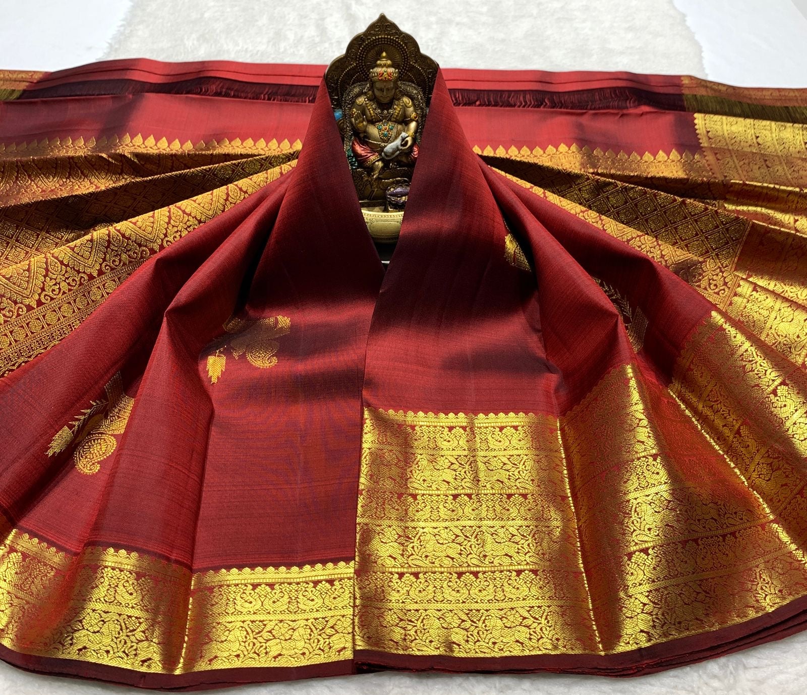 Classic Brick Orange 2gm Zari Bridal Elegance Kanchipuram Handloom Silk Saree SS25566