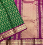 Load image into Gallery viewer, Classic Bottle Green &amp; Wine Red Elegance Kanchipuram Handloom Silk Saree SS24456
