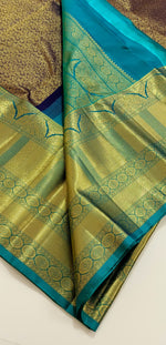 Load image into Gallery viewer, Classic Coffee Brown &amp; Peacock Green 2gm Zari Bridal Elegance Kanchipuram Handloom Silk Saree SS23943
