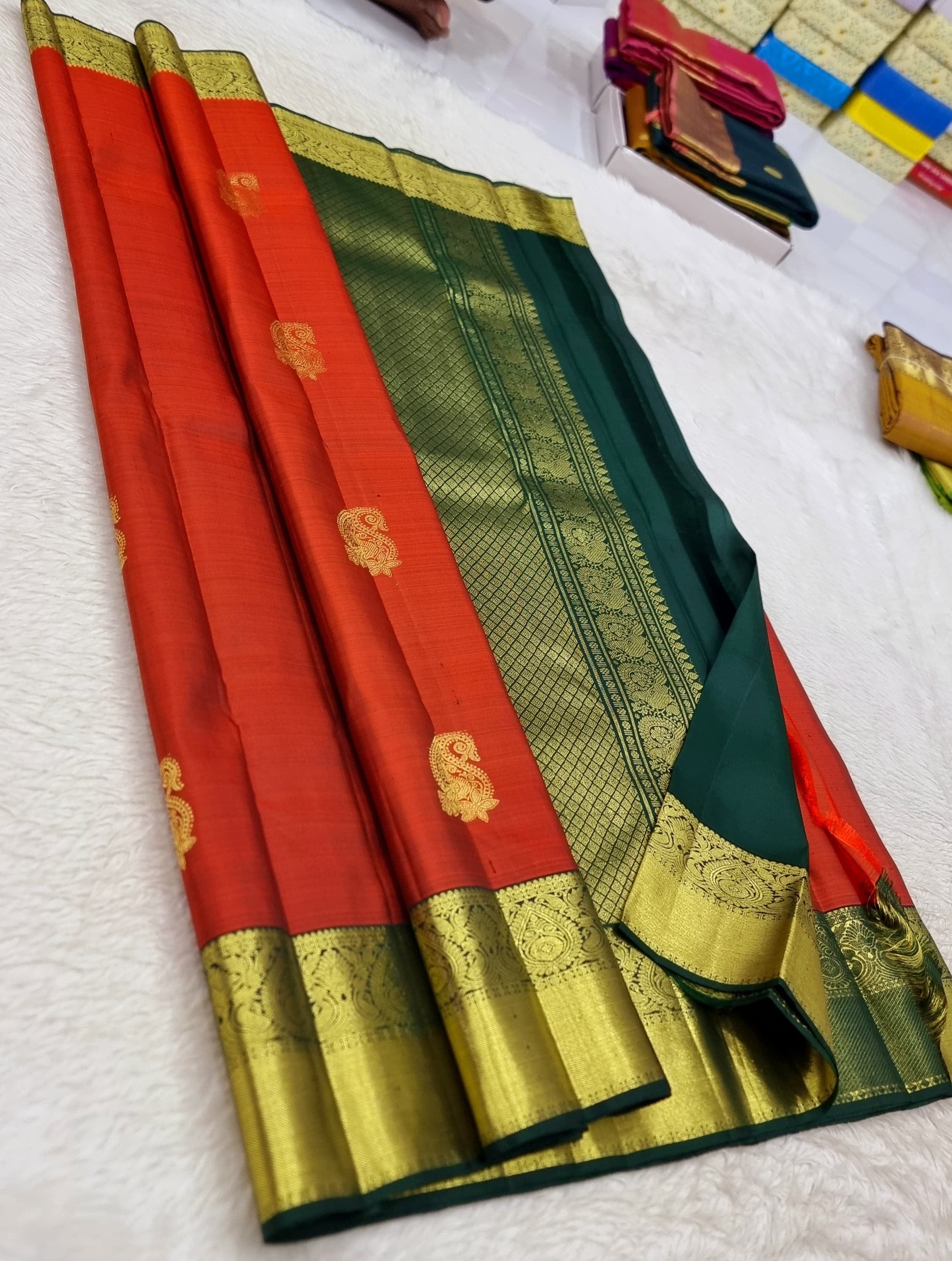 Classic Brick Brown & Pine Green 1gm Zari Kanchipuram Handloom Silk Saree SS25780