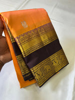 Load image into Gallery viewer, Classic Pastel Orange &amp; Espresso 2gm Zari Elegance Kanchipuram Handloom Silk Saree SS23782
