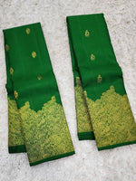 Load image into Gallery viewer, Classic Kelly Green 2gm Zari Elegance Kanjivaram Handloom Silk Saree SS22931
