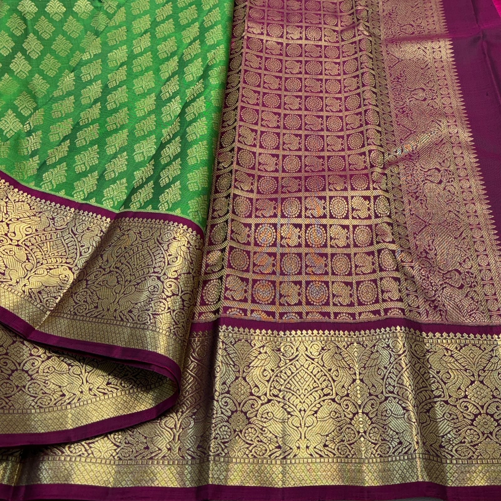 Classic Green & Wine Red 1gm Zari Bridal Elegance Kanchipuram Handloom Silk Saree SS21816