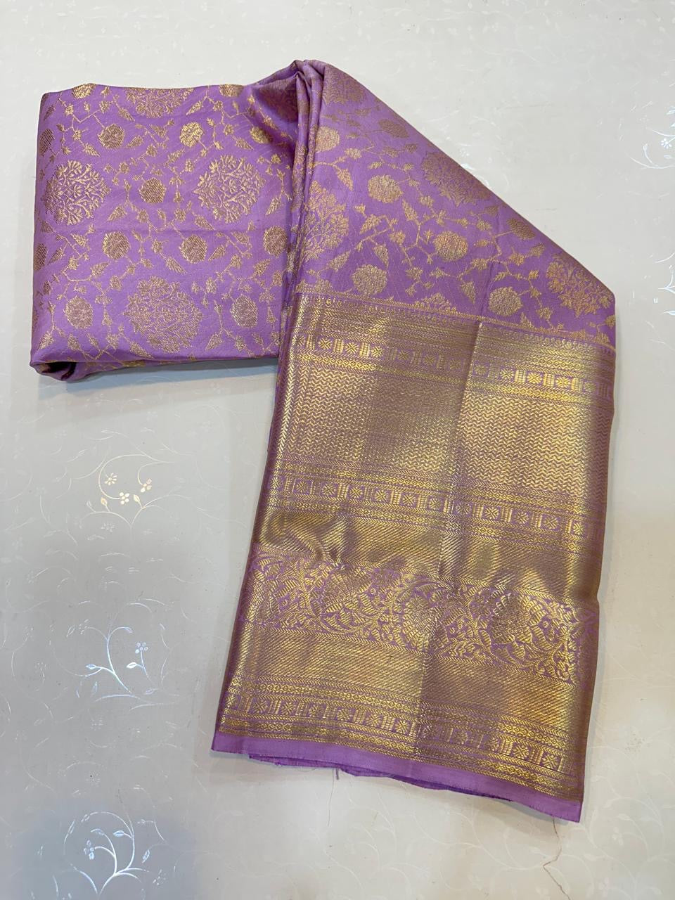 Classic Lavender Elegance Kanchipuram Handloom Silk Saree SS24694