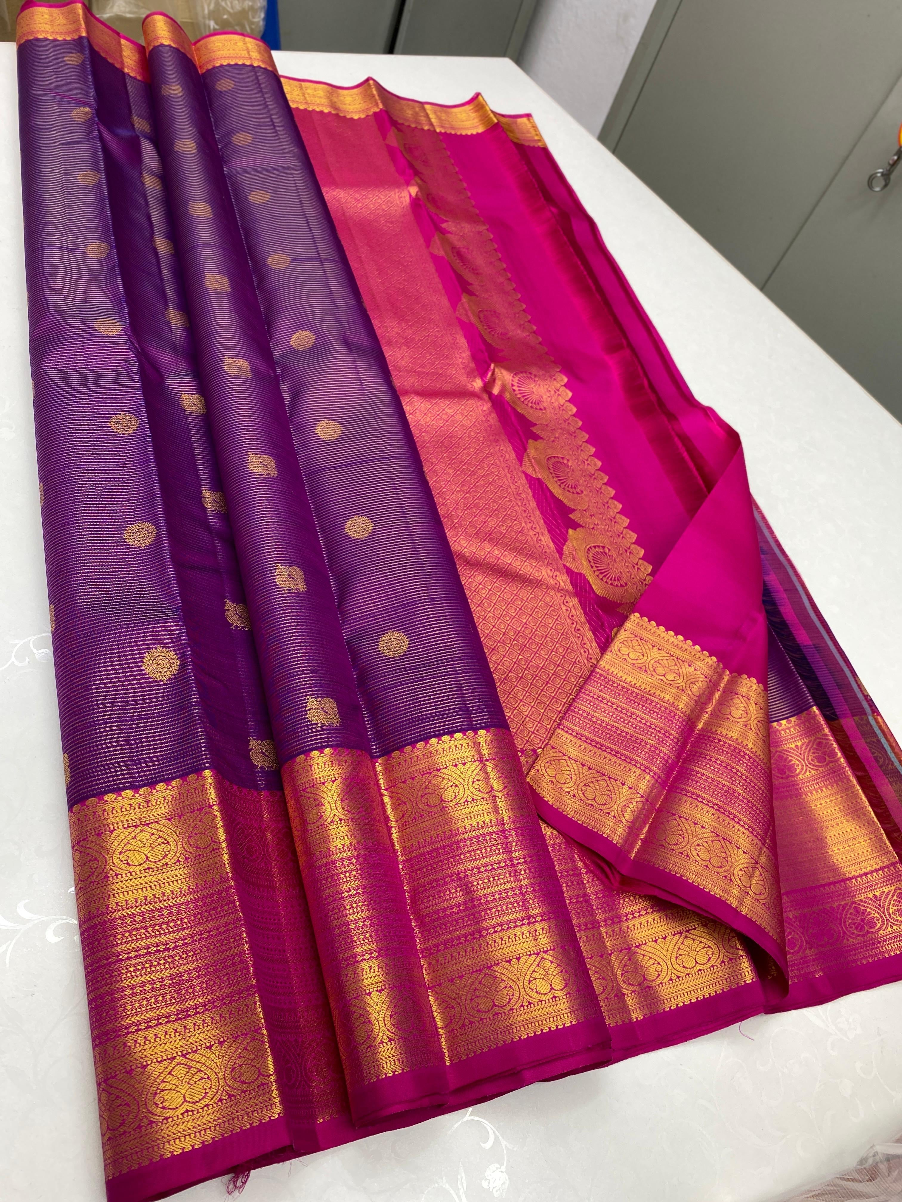 Classic Purple & Dark Cerise Pink 2gm Zari Elegance Kanchipuram Handloom Silk Saree SS23629