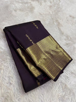 Load image into Gallery viewer, Classic Purple Brown Bridal Elegance Kanchipuram Handloom Silk Saree SS27192
