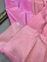 Load image into Gallery viewer, Classic Lilac Pink Bridal Elegance Kanchipuram Handloom Silk Saree SS23595
