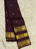 Load image into Gallery viewer, Classic Dark Coffee Brown Long Border Vintage Elegance Kanchipuram Handloom Silk Saree SS27179
