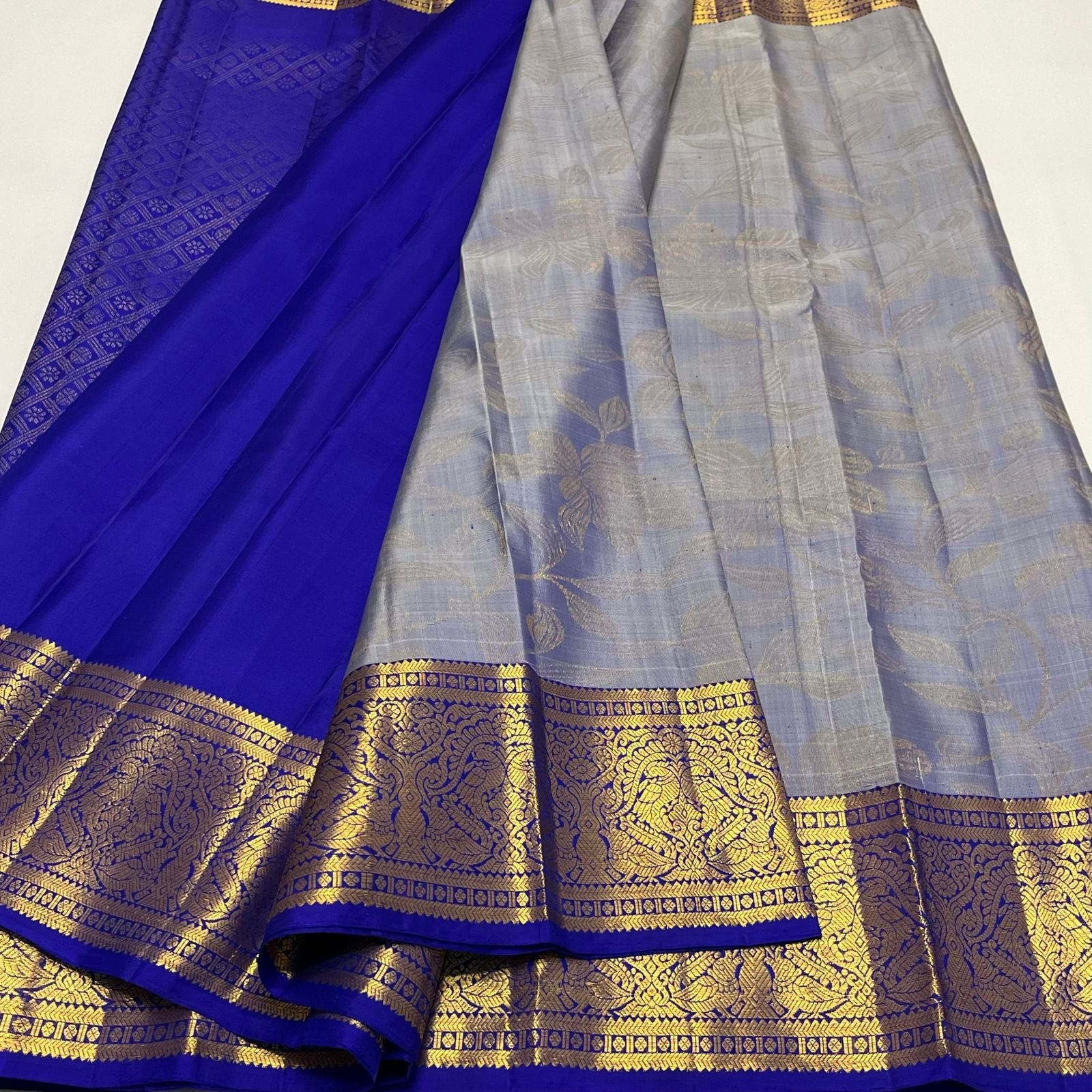 Classic Satin Soft Blue & Royal Blue 1gm Zari Bridal Elegance Kanchipuram Handloom Silk Saree SS20386