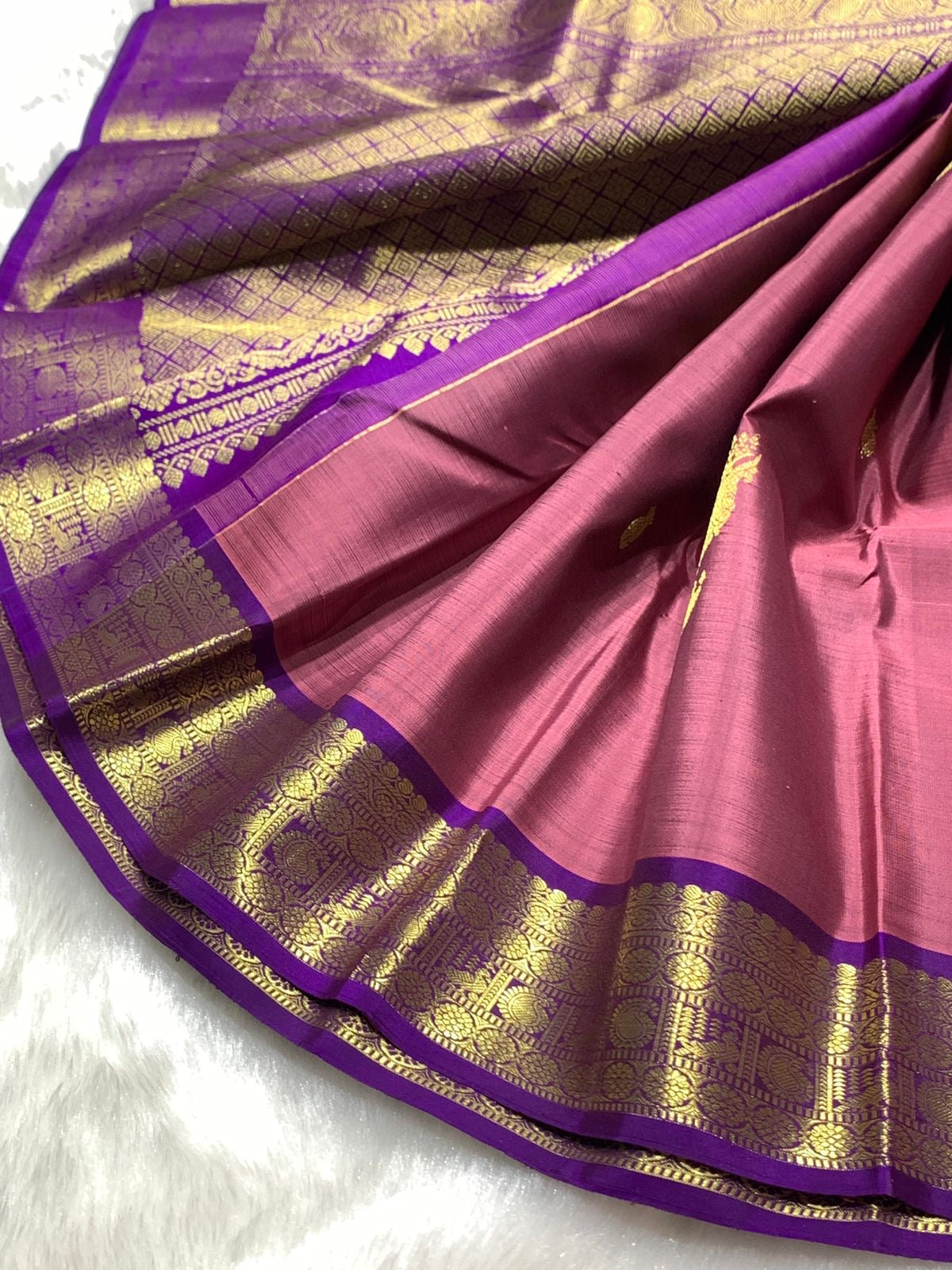 Classic Dusky Rose & Vadamalli 2gm Zari Kanchipuram Handloom Silk Saree SS25988