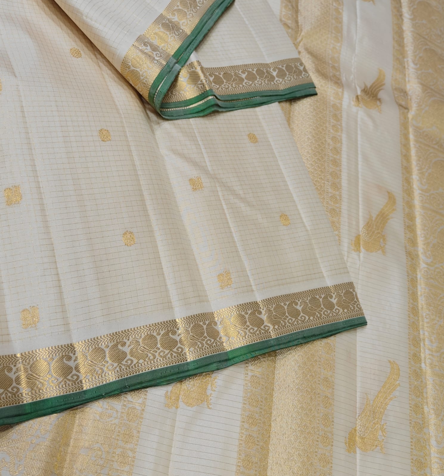 Classic Butter Cream 2gm Zari Vintage Kanchipuram Handloom Silk Saree SS26599