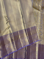 Load image into Gallery viewer, Classic Shimmer Silver &amp; Lavender Diagonal Rectangular Design Brocade 2gm Zari Bridal Elegance Kanchipuram Handloom Silk Saree SS27412 (Copy)
