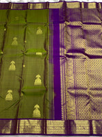 Load image into Gallery viewer, Classic Olive Green &amp; Vadamalli 2gm Zari Kanchipuram Handloom Silk Saree SS25987
