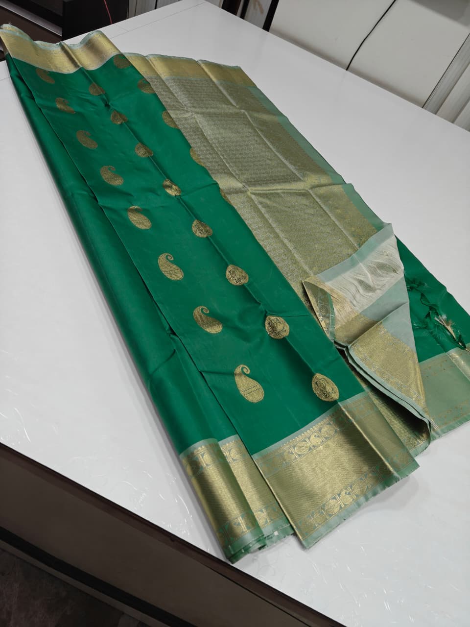 Classic Jade Green & Silver Grey 2gm Zari Kanchipuram Handloom Silk Saree SS26603