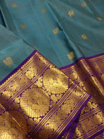 Load image into Gallery viewer, Classic Light Blue &amp; Chocolate 2gm Zari Vaira Oosi Elegance Kanchipuram Handloom Silk Saree SS27628
