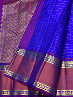 Load image into Gallery viewer, Classic Robin Blue &amp; Pastel Nude Pink 2gm Zari Kanchipuram Handloom Silk Saree SS26246
