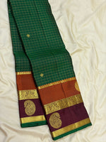 Load image into Gallery viewer, Classic Deep Green &amp; Plum Oosi Checks 2gm Zari Elegance Kanchipuram Handloom Silk Saree SS27200
