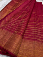 Load image into Gallery viewer, Classic Ruby Pink Bridal Elegance Kanchipuram Handloom Silk Saree SS27370
