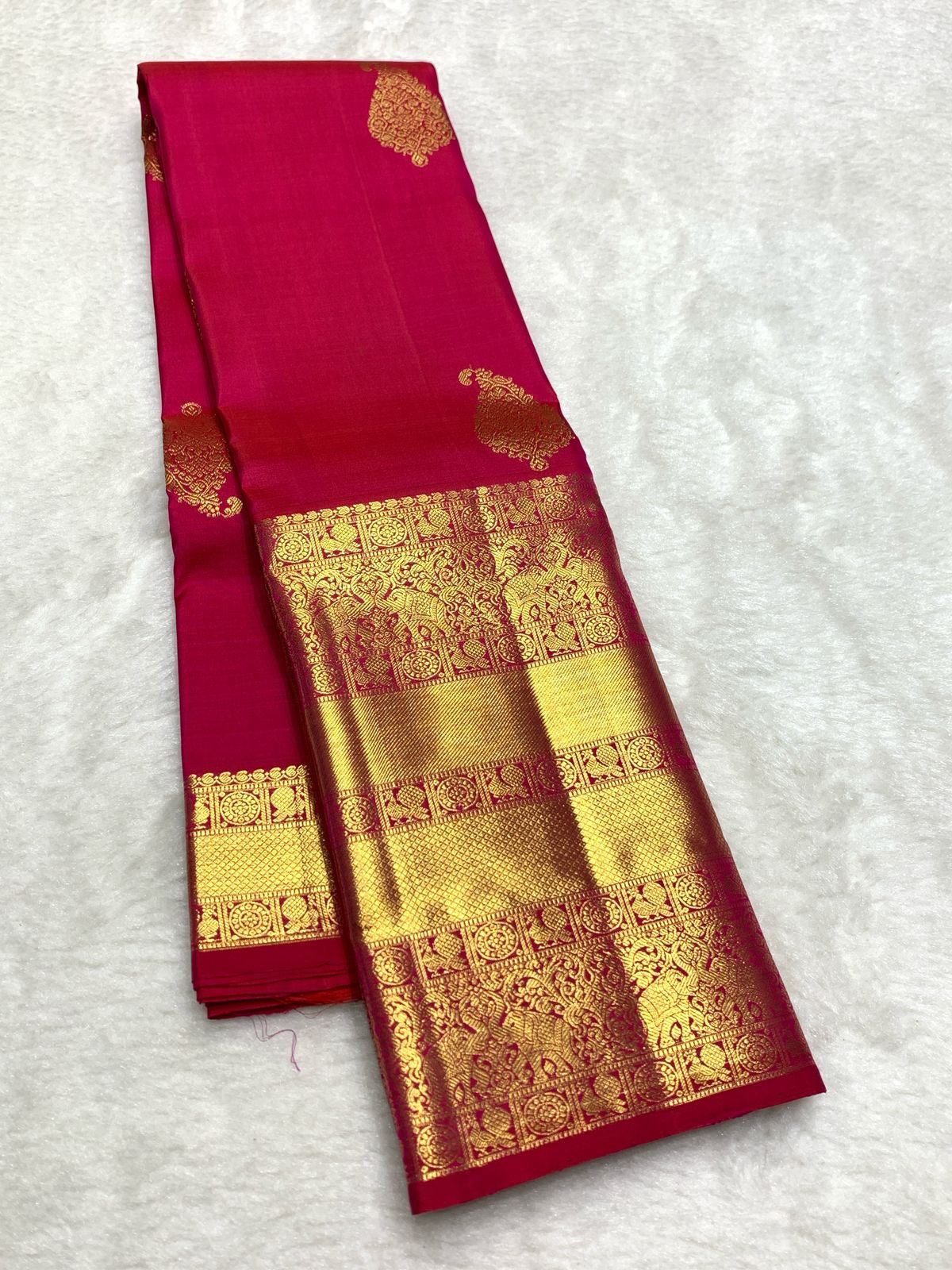 Classic Deep Pinkish Red 2gm Zari Bridal Elegance Kanchipuram Handloom Silk Saree SS24774