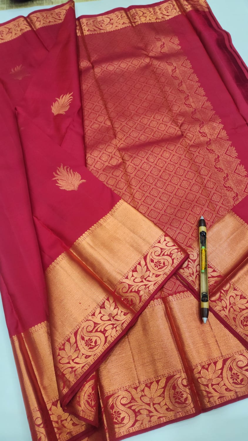 Classic Dark Pink Kanchipuram Handloom Silk Saree SS26526