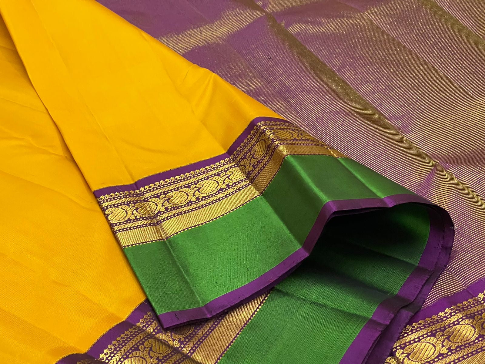 Classic Golden Yellow 1gm Zari Elegance Kanchipuram Handloom Silk Saree SS24085