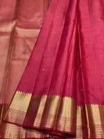 Load image into Gallery viewer, Classic Creamy Pink 2gm Zari Vaira Oosi Checks Elegance Kanchipuram Handloom Silk Saree SS24744
