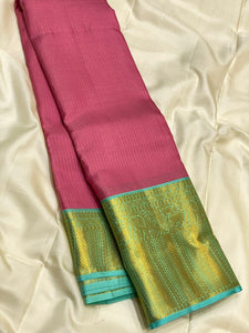 Classic Creamy Rose & Ice Blue 1gm Zari Vaira Oosi Checks Elegance Kanchipuram Handloom Silk Saree SS25498
