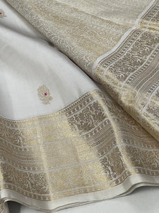 Classic White 2gm Zari Elegance Kanchipuram Handloom Silk Saree SS24755