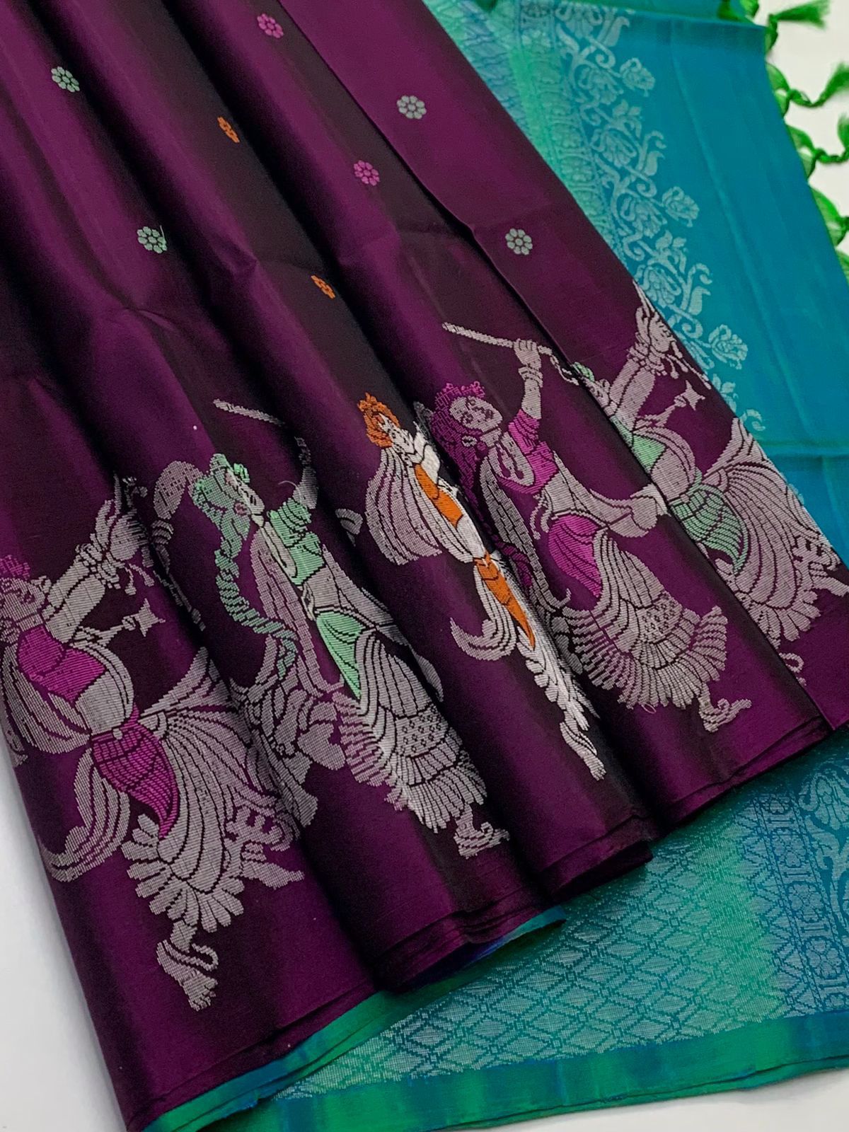 Dark Wine Red & Peacock Blue Double Warp Elegance Handloom Soft Silk Saree SS26425