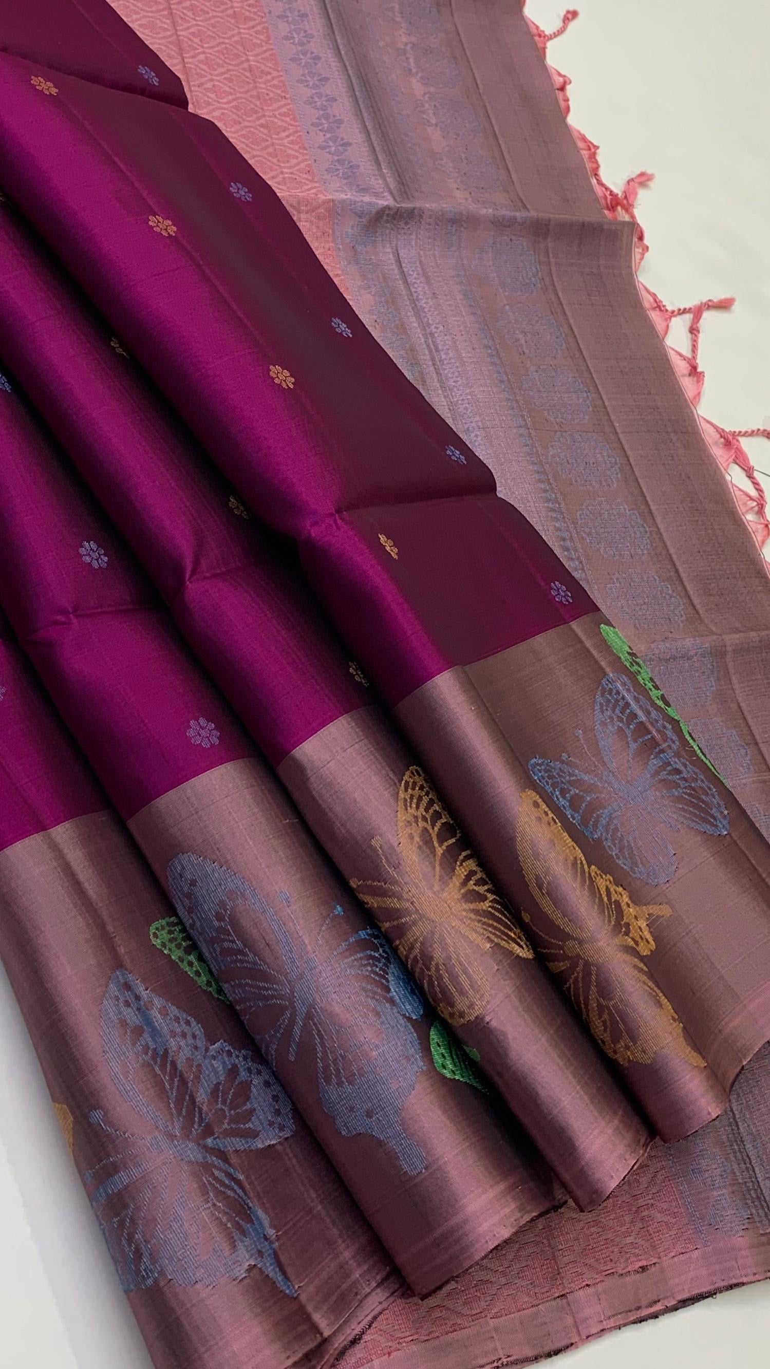 Classic Wine Red & Dusky Pink Meena Work Turning Border Elegance Handloom Soft Silk Saree SS23457