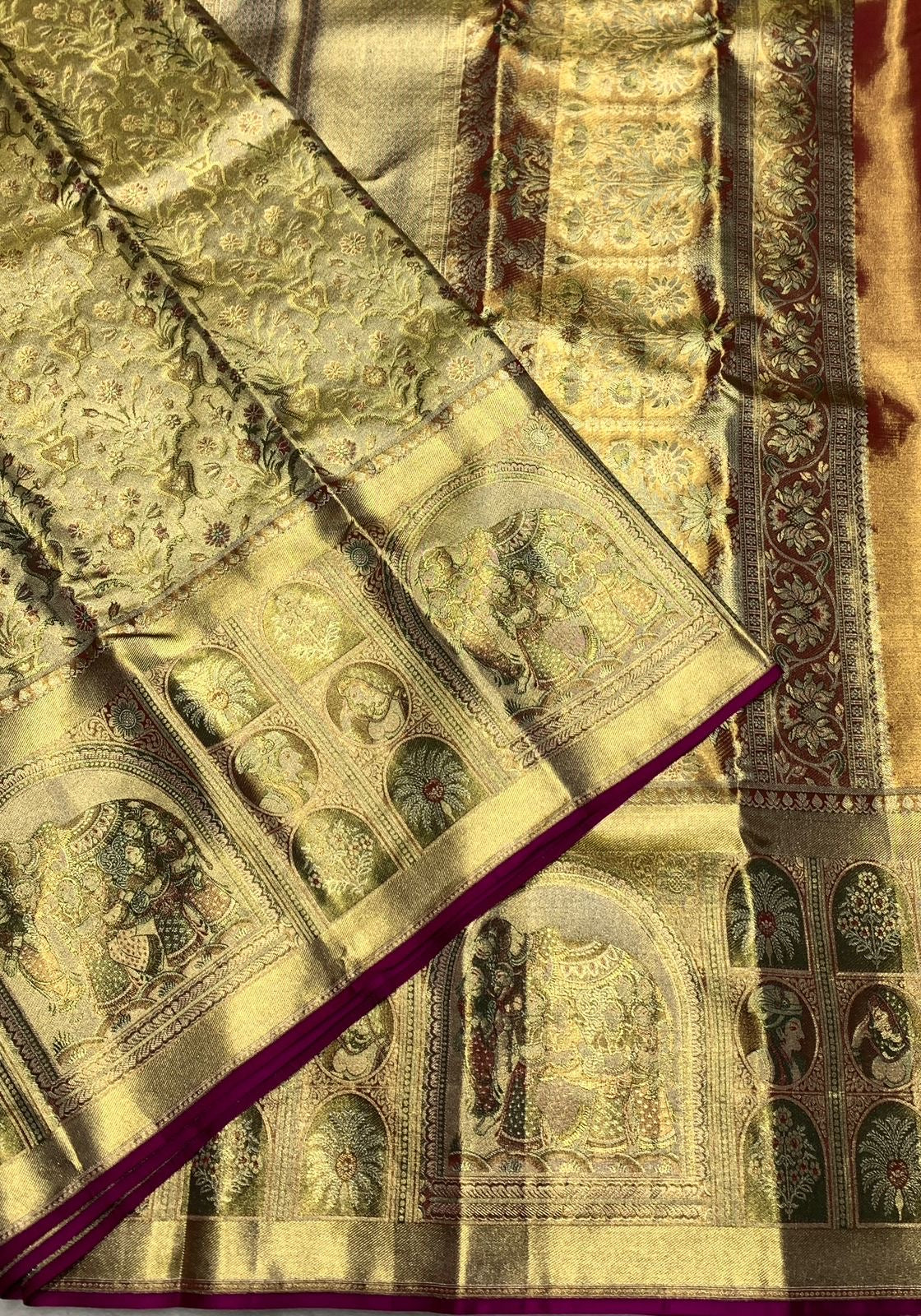 Classic Gold 2gm Zari Bridal Elegance Kanchipuram Handloom Silk Saree SS25365