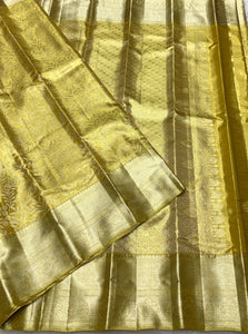 Shimmer Gold Floral Bridal Elegance Kanchipuram Handloom Silk Saree SS25978