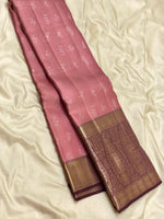 Load image into Gallery viewer, Classic Nude Pink &amp; Ruby Red 2gm Zari Kanchipuram Handloom Silk Saree SS26735
