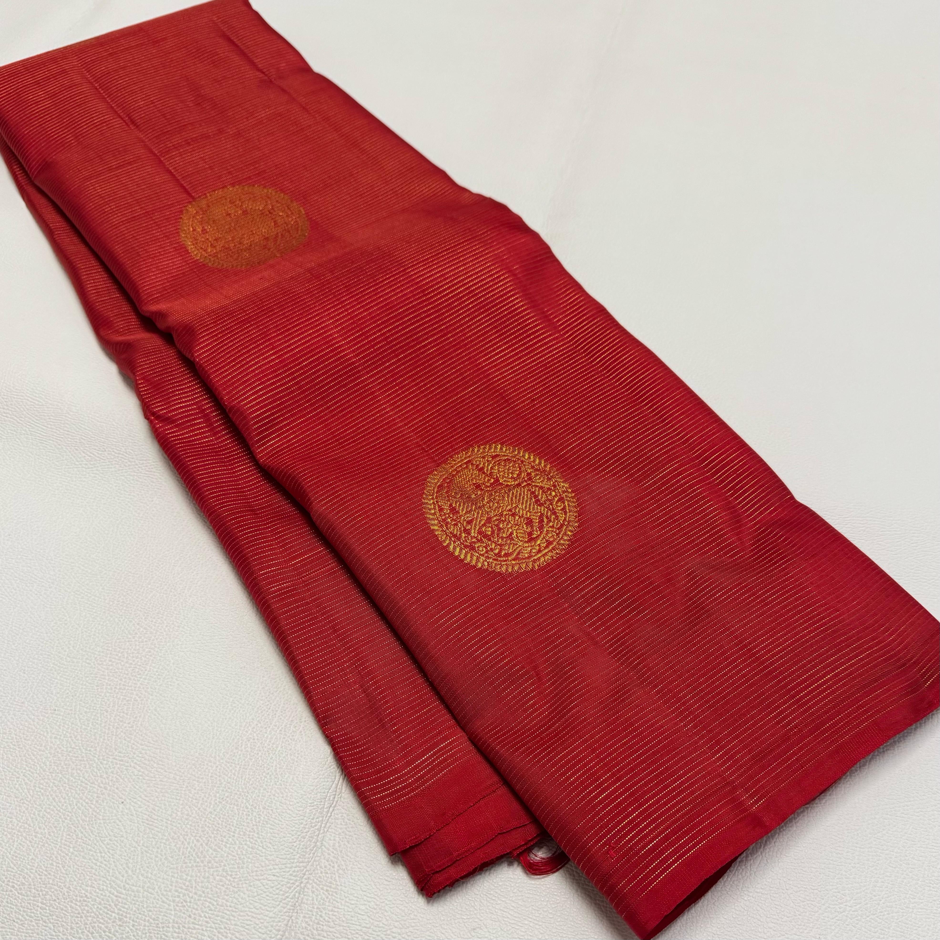 Classic Crimson Red 1gm Zari Vaira Oosi Checks Elegance Kanchipuram Handloom Silk Saree SS24470