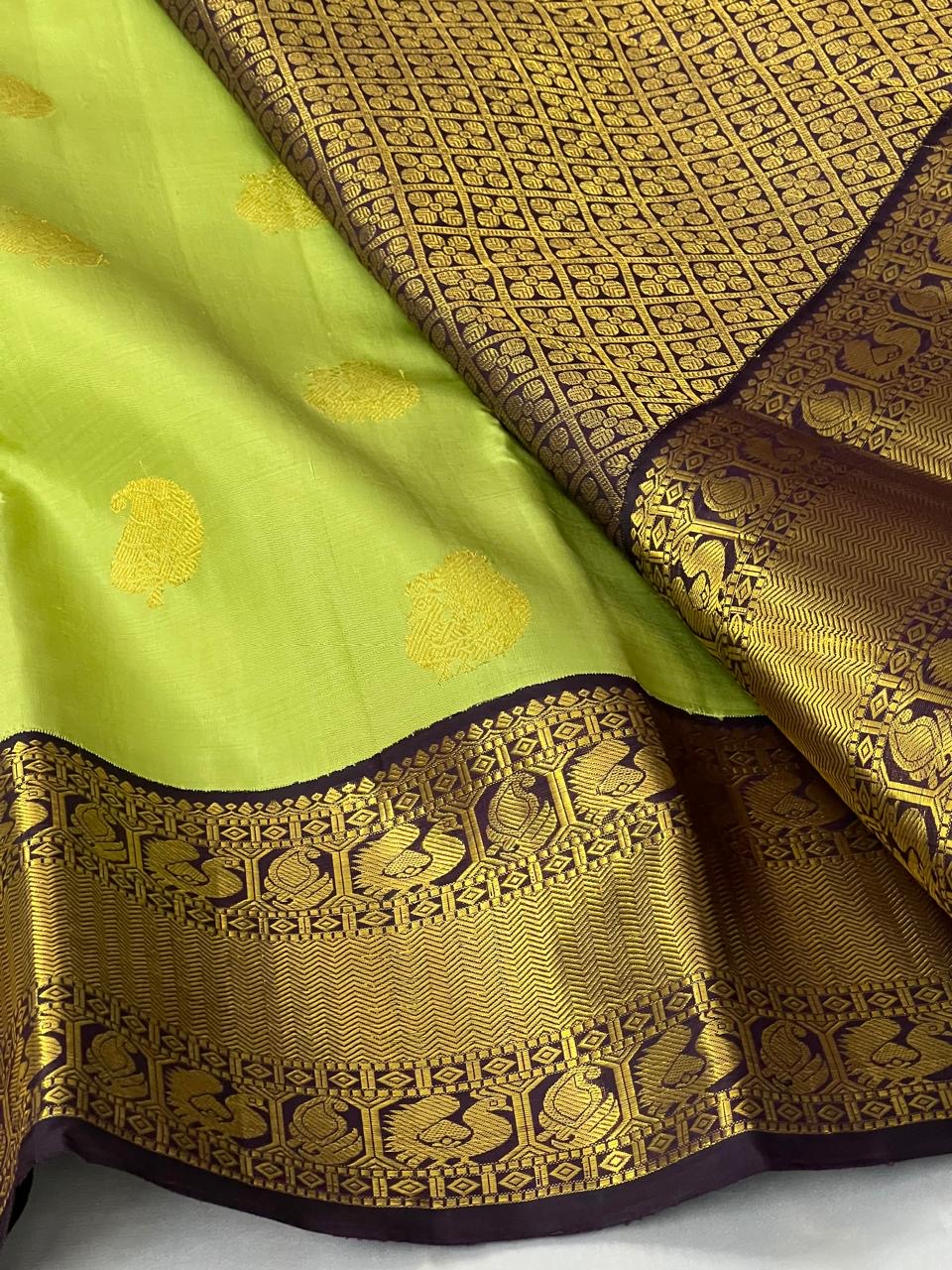 Classic Lime Green & Plum 2gm Zari Bridal Elegance Kanchipuram Handloom Silk Saree SS23932