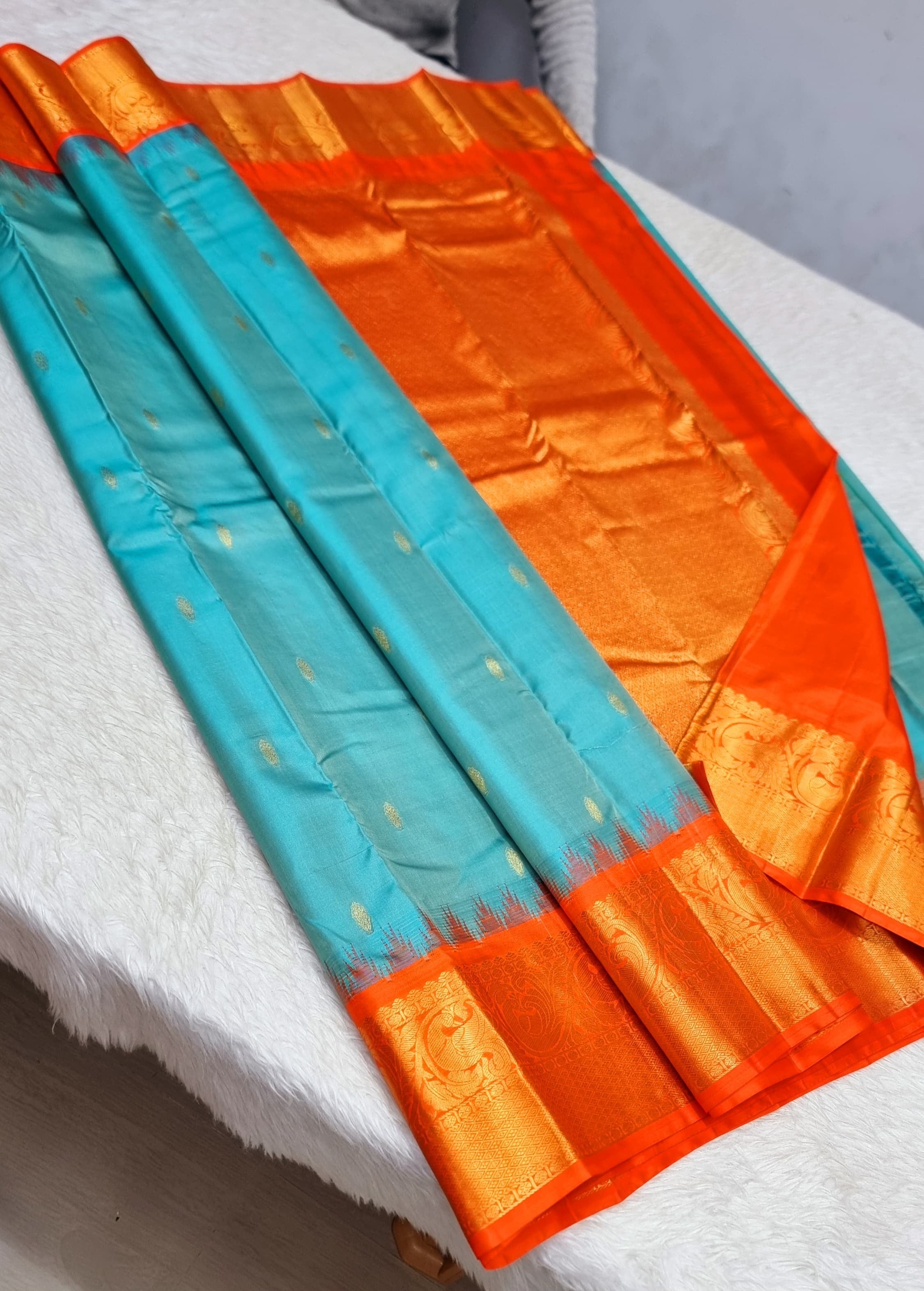 Classic Ice Blue & Fiery Orange 1gm Zari Kanchipuram Handloom Silk Saree SS25686