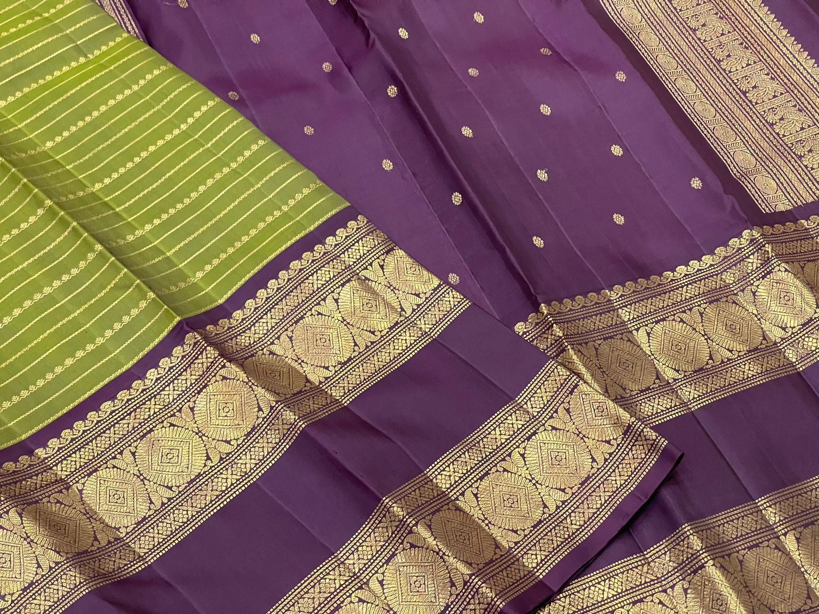 Classic Olive Green & Jam Purple 2gm Zari Elegance Kanchipuram Handloom Silk Saree SS24258