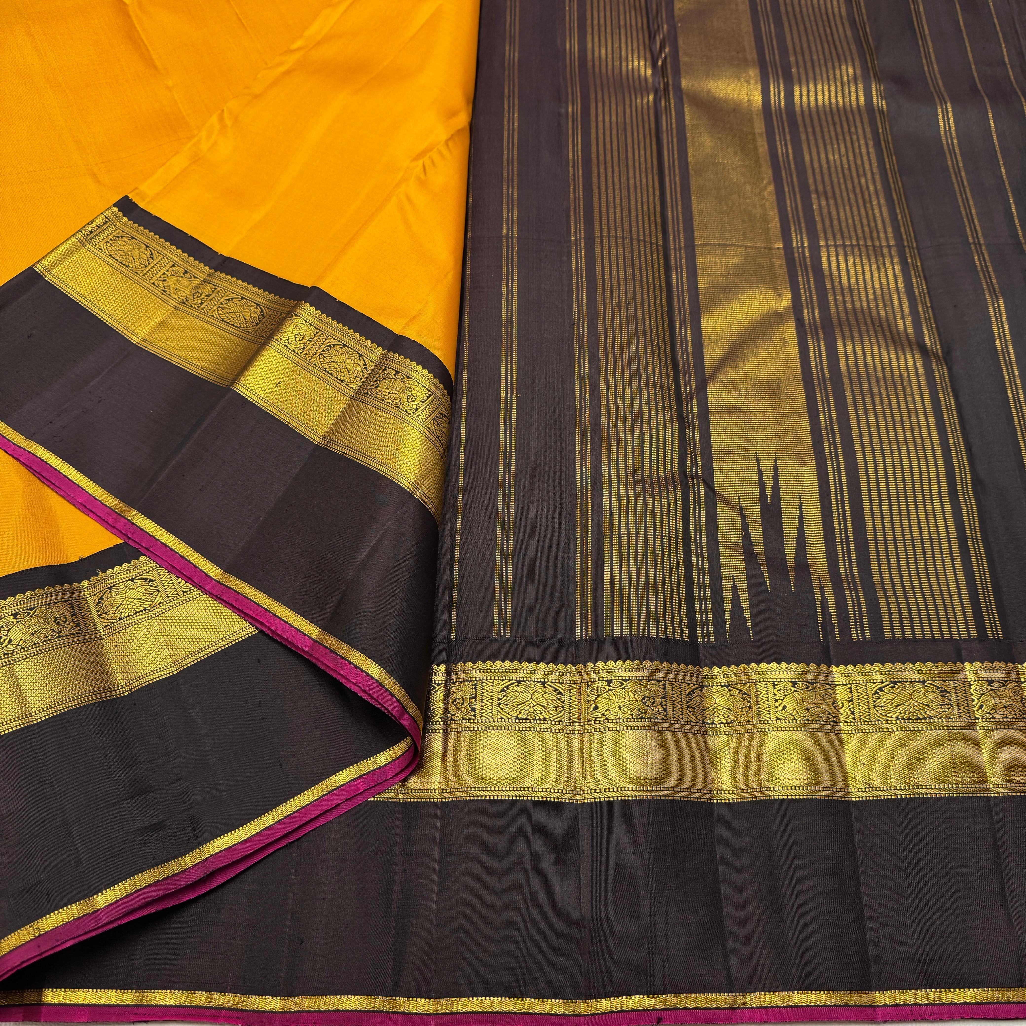 Classic Mango Yellow & Black 2gm Zari Double Side Korvai Kanchipuram Handloom Silk Saree SS25934