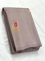 Load image into Gallery viewer, Classic Pastel Cocoa 2gm Zari Elegance Kanchipuram Handloom Silk Saree SS25265
