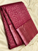 Load image into Gallery viewer, Classic Ruby Pink 2gm Antique Zari Bridal Elegance Kanchipuram Handloom Silk Saree SS25324
