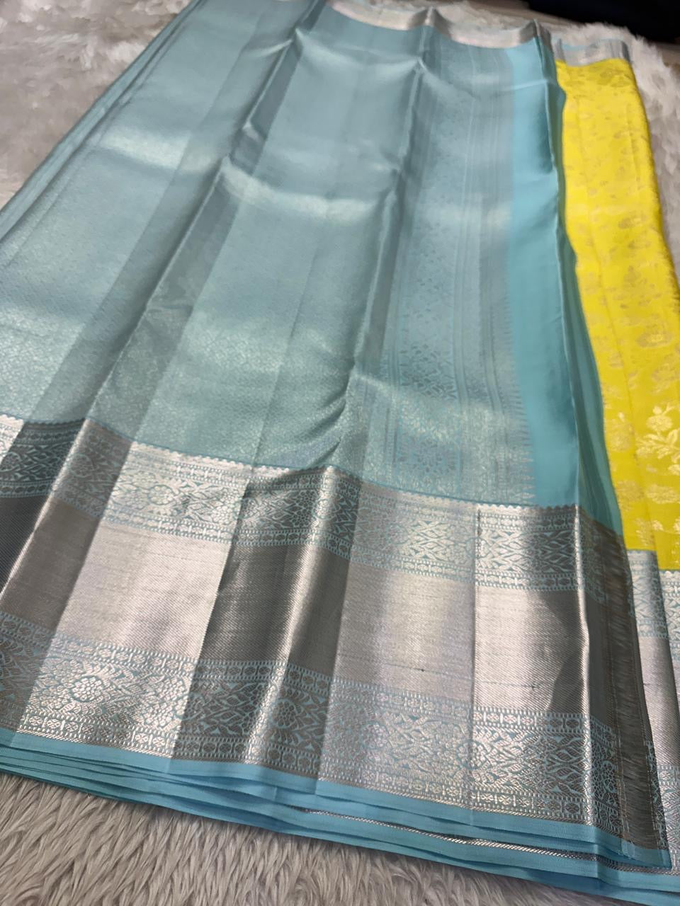 Classic Lime Yellow & Sky Blue 2gm Zari Bridal Elegance Kanchipuram Handloom Silk Saree SS24476